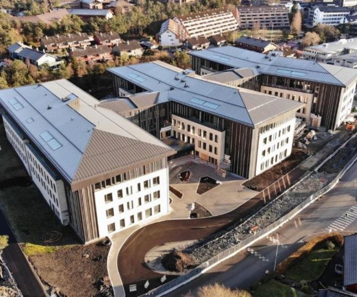 9Ef9c060 Daf7 4323 924C 2191Bbab1a19 (1)